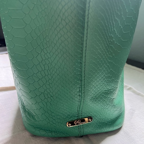 💚 GiGi New York Python Embossed Women's Tote Bag, Handbag, Purse! LN Excellent! - Picture 7 of 11